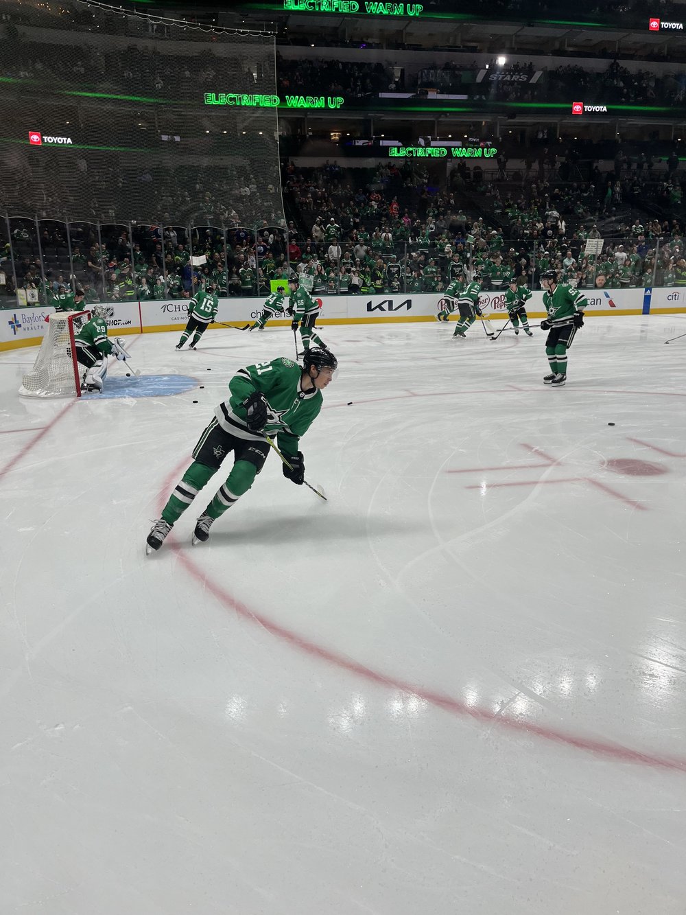 Dallas Stars forward Jason Robertson during pregame warmups