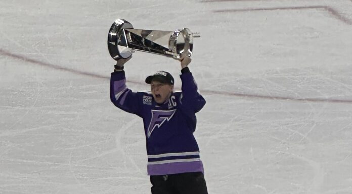Coyne Schofield Contract: Frost Captain Isn’t Taking a Year Off Kendall Coyne Schofield hoists the Walter Cup in her Minnesota Frost jersey after re-signing a two-year contract