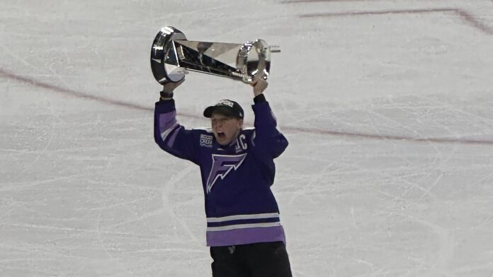 Kendall Coyne Schofield Walter Cup Minnesota Frost Kendall Coyne Schofield hoists the Walter Cup in her Minnesota Frost jersey after re-signing a two-year contract