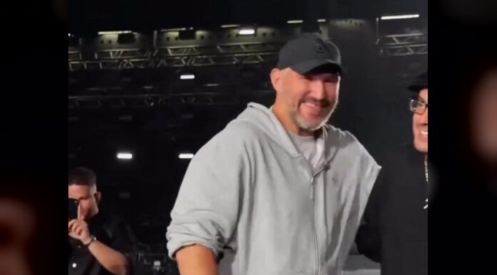 Alex Ovechkin smiles on stage at Luzhniki Stadium during the Basta and Guf concert in Moscow
