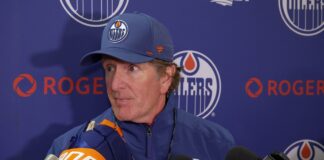 Oilers Lines: Babcock Starting McDavid With Draisaitl Mike Babcock speaks to reporters after the first day of Edmonton Oilers training camp