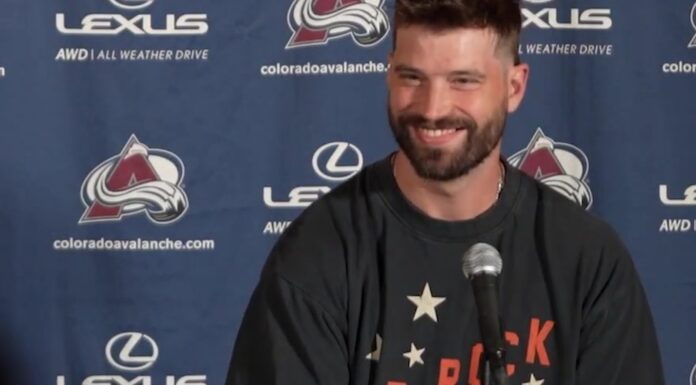 Brent Burns New Look: Trimmed Beard and Front Teeth at Camp Colorado Avalanche defenseman Brent Burns with a trimmed beard, new haircut and new front teeth at 2026 training camp media day