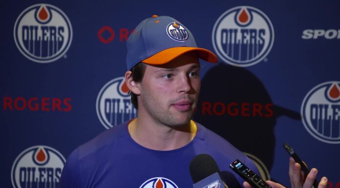 Oilers Camp: Howard, Samanski Chasing Two Open Spots Isaac Howard speaks to media at Edmonton Oilers rookie camp in September 2026