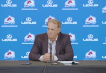 Joe Sakic Staying On as Avalanche GM, No Search Planned Joe Sakic speaks at a Colorado Avalanche press conference as general manager