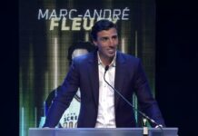Fleury Hall of Fame: Crosby Video Message Brought Him to Tears Marc-Andre Fleury speaks at the podium during his QMJHL Hall of Fame induction in Quebec City