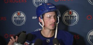 Nugent-Hopkins Injury: Babcock Says Day-to-Day Means Two Weeks Ryan Nugent-Hopkins Edmonton Oilers media scrum