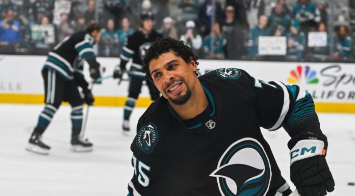 Ryan Reaves Retirement: ‘Mic Drop, Gloves Drop. Reavo Out.’ San Jose Sharks right wing Ryan Reaves warms up at SAP Center before a game against the Utah Mammoth