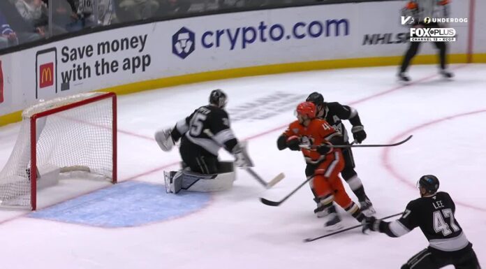 Tim Washe Extension: Ducks Commit Four Years to a 4th-Liner Tim Washe scores his first NHL goal for the Anaheim Ducks against Los Angeles Kings goaltender Darcy Kuemper