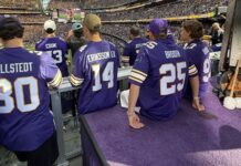Kaprizov, Wild Teammates Lead Skol Chant at Vikings Game Kirill Kaprizov, Joel Eriksson Ek, Jonas Brodin and Jesper Wallstedt wear custom Vikings jerseys at U.S. Bank Stadium