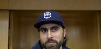 Alex Tuch Return vs. Sabres: ‘Big, Dumb Smile’ Awaits Alex Tuch Capitals forward speaking to reporters before facing Sabres