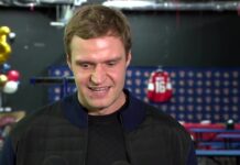 Aleksander Barkov on Knee Injury: ‘I’ll Be Back Soon’ Florida Panthers captain Aleksander Barkov speaks about his knee injury at Boca Ice after receiving the Key to the City of Boca Raton
