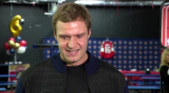 Aleksander Barkov on Knee Injury: ‘I’ll Be Back Soon’ Florida Panthers captain Aleksander Barkov speaks about his knee injury at Boca Ice after receiving the Key to the City of Boca Raton