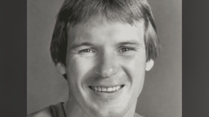 Bobby Gould Capitals forward dies at 69 Bobby Gould former Washington Capitals forward black and white portrait