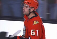 Cutter Gauthier Goals: Two on Power Play as Ducks Top Panthers Cutter Gauthier of the Anaheim Ducks after scoring a power-play goal against the Florida Panthers in the Ducks home opener