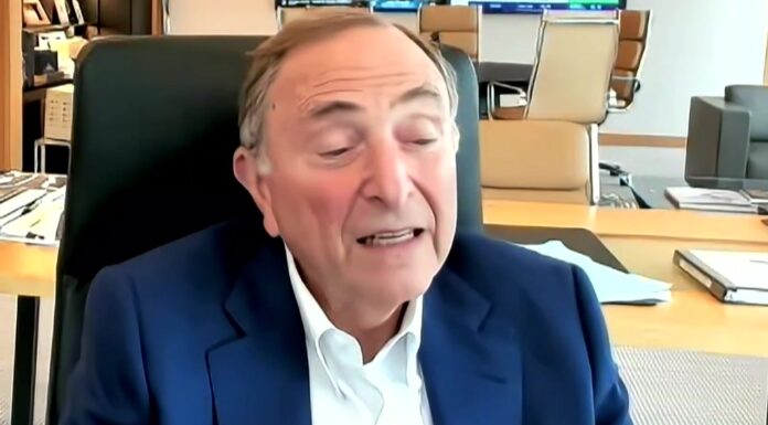 Bettman on No-Trade Clauses: ‘Never the Original Intention’ NHL commissioner Gary Bettman discusses no-trade clauses and player trade requests on Sportsnet The FAN Hockey Show