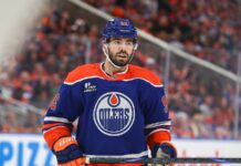 Walman Scratch: Babcock Sits Oilers Defenseman vs. Flames Edmonton Oilers defenseman Jake Walman on the ice at Rogers Place