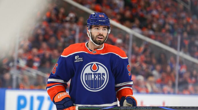 Walman Scratch: Babcock Sits Oilers Defenseman vs. Flames Edmonton Oilers defenseman Jake Walman on the ice at Rogers Place