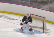 Linus Ullmark Injury Update: Senators Goalie Starts vs. Flyers Ottawa Senators goalie Linus Ullmark in net at morning skate before the home opener against the Flyers