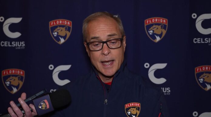 Paul Maurice on Barkov Injury Report: ‘Do Not Bet’ on It Florida Panthers coach Paul Maurice speaks to reporters about Aleksander Barkov injury timeline after practice in Los Angeles