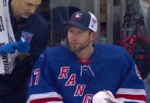 Reimer Debut: Rangers Goalie Pulled After 1 Period James Reimer on the Rangers bench after being pulled in his debut against the Kings