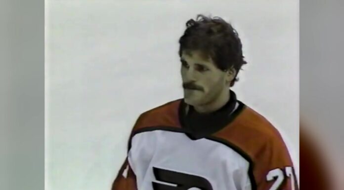 Ron Hextall on Shesterkin Goalie Goal: ‘A Neat Thing’ Ron Hextall in a Philadelphia Flyers jersey after becoming the first NHL goalie to shoot and score a goal in 1987