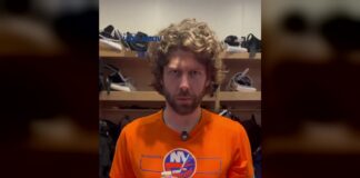 Semyon Varlamov Start: First NHL Game in 676 Days vs. Rangers Islanders goalie Semyon Varlamov holds his new 2026-27 mask in the dressing room before his first NHL start since 2024
