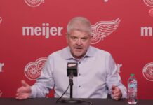 Todd McLellan on Larkin Boos: ‘I Feel Bad for Him’ Red Wings head coach Todd McLellan speaks after the season-opening loss to the Rangers about Dylan Larkin being booed