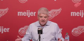 Todd McLellan on Larkin Boos: ‘I Feel Bad for Him’ Red Wings head coach Todd McLellan speaks after the season-opening loss to the Rangers about Dylan Larkin being booed