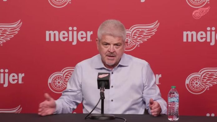 Todd McLellan Red Wings postgame press conference Red Wings head coach Todd McLellan speaks after the season-opening loss to the Rangers about Dylan Larkin being booed